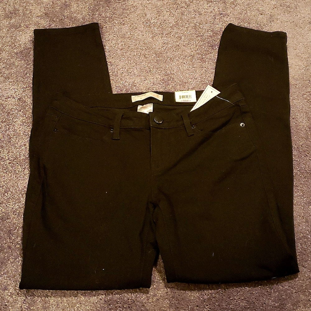 Black Skinny Jeans